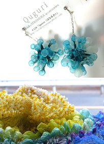 製作にあたる古谷さん