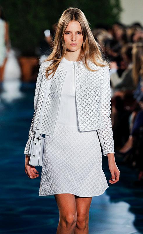 http://www.n-fashion.com/fashion/upload_images/SSNY3.JPG